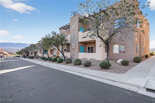 b-465 Turtleback Rd, Mesquite, NV, 89027-4961 | Card Image