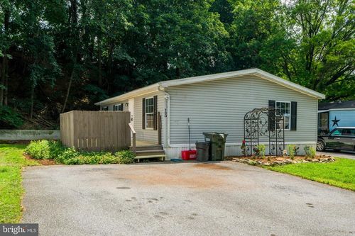 163 Hurst Dr, Ephrata, PA, 17522-2607 | Card Image