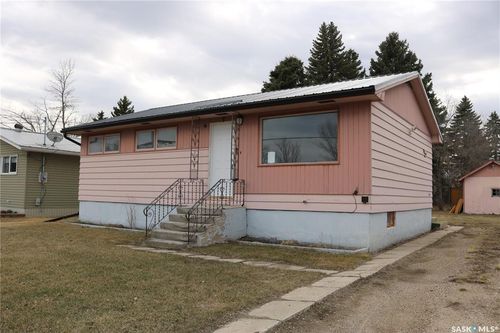 912 Lalonde St, Whitewood, SK, S0G5C0 | Card Image