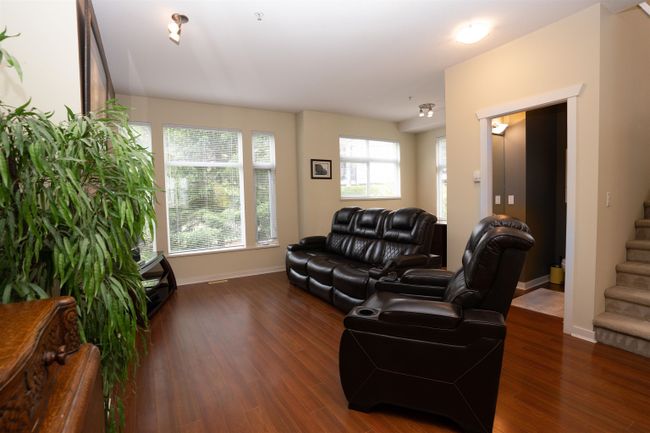 32 - 20120 68 Avenue, Townhouse with 3 bedrooms, 3 bathrooms and 2 parking in Langley BC | Image 6