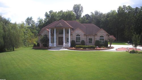 400 E Romeo Rd, Oakland, MI, 48363-1636 | Card Image