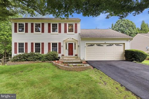 34 Spinning Wheel Ct, GERMANTOWN, MD, 20874-2820 | Card Image