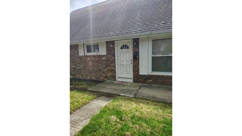 300 S Brooks St, Columbus, IN, 47201-7208 | Card Image