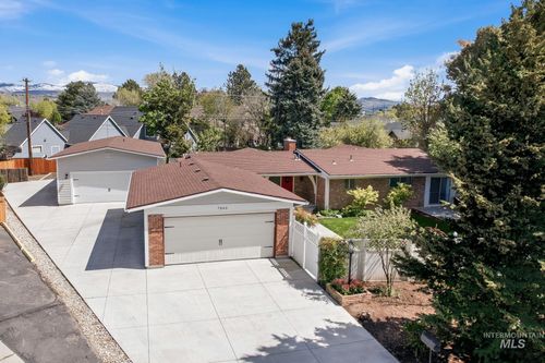 7840 W Crestwood Dr, Boise, ID, 83704-3019 | Card Image