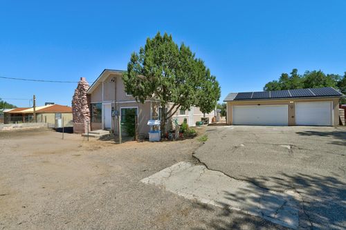 617 Niagara Rd, Albuquerque, NM, 87113-1015 | Card Image