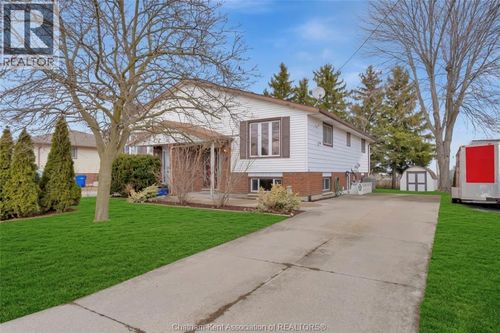 13 Vander Ave, Blenheim, ON, N0P1A0 | Card Image