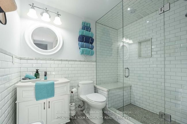 11 Little Marco Crt, House other with 6 bedrooms, 9 bathrooms and 9 parking in Maple ON | Image 37