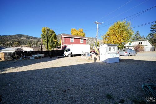 233 Chaparral St, Frazier Park, CA, 93225-9448 | Card Image