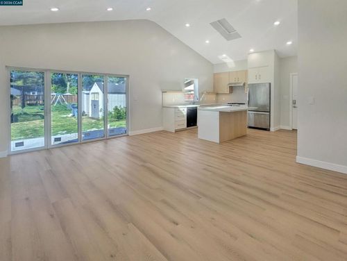 A Sunnyvale Ave, Walnut Creek, CA, 94597 | Card Image