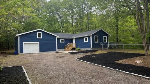 40 Hartford Pike, North Scituate, RI, 02857-1091 | Card Image