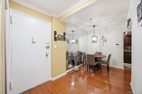 ste-1g-88-12 151st Ave, Howard Beach, NY, 11414-1441 | Card Image