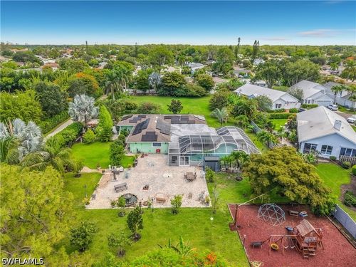 2280 Capri Ct, Naples, FL, 34105-2711 | Card Image