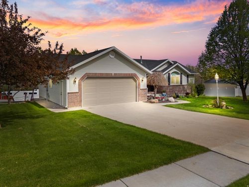 578 N 160 E, Mendon, UT, 84325-9773 | Card Image