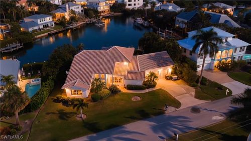 1748 Jewel Box Dr, SANIBEL, FL, 33957-3416 | Card Image