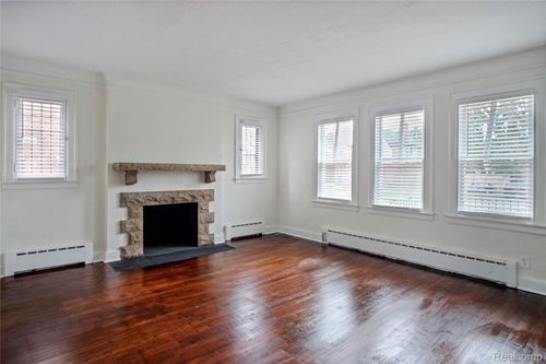 16570 Princeton St, Detroit, MI, 48221-3144 | Card Image