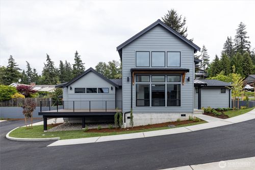 1110 Divine Ln, Bellingham, WA, 98229-2153 | Card Image