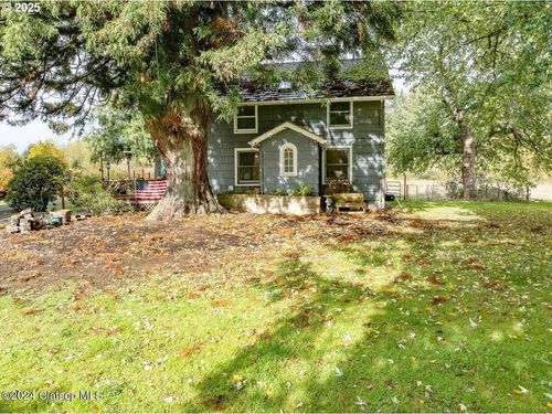 41235 Old Highway 30, Astoria, OR, 97103-8639 | Card Image