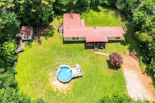 980 Dr King Rd, Tallapoosa, GA, 30176-4261 | Card Image