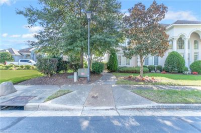 3013 Estates Lane, Home with 3 bedrooms, 2 bathrooms and null parking in Portsmouth VA | Image 3