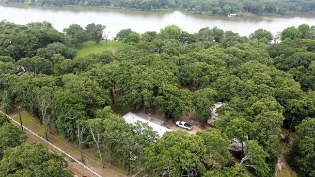 Wide aerial view | Image 8