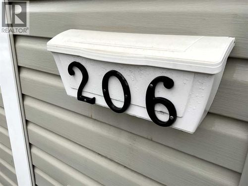 4801 47 Ave, Lloydminster, SK, S9V0T9 | Card Image