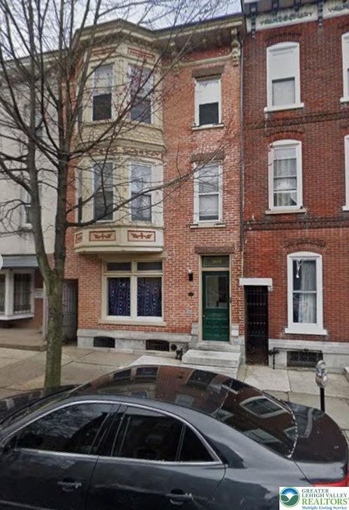 204 N 9th St, Allentown, PA, 18102-3995 | Card Image