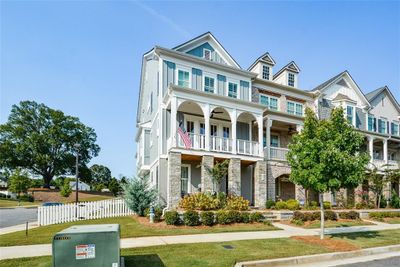 951 S On Main Drive, Townhouse with 3 bedrooms, 3 bathrooms and null parking in Woodstock GA | Image 2