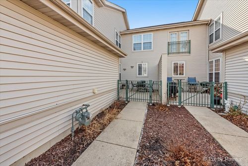 6421 Cherrywood Ct, Fox Lake, IL, 60020-0808 | Card Image