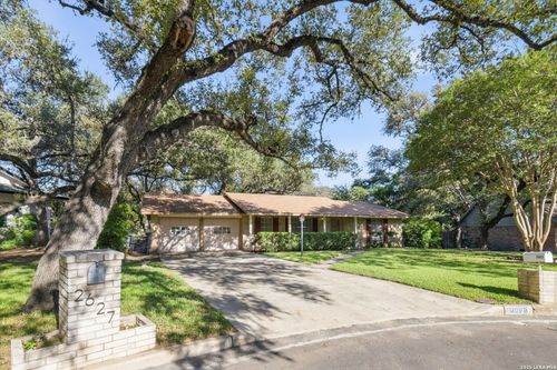 2623 Old Gate Rd, San Antonio, TX, 78230-5232 | Card Image
