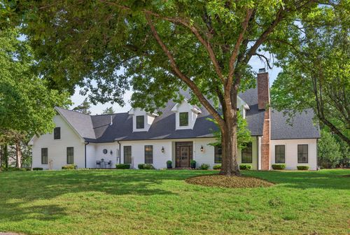 546 Turtle Creek Dr, Brentwood, TN, 37027-5617 | Card Image