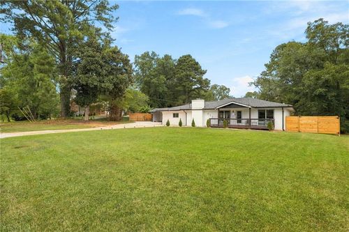 4166 Idlevale Dr, Tucker, GA, 30084-7823 | Card Image