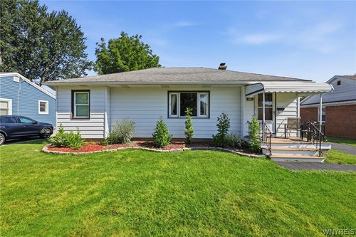 249 Boncroft Dr, West Seneca, NY, 14224-2850 | Card Image