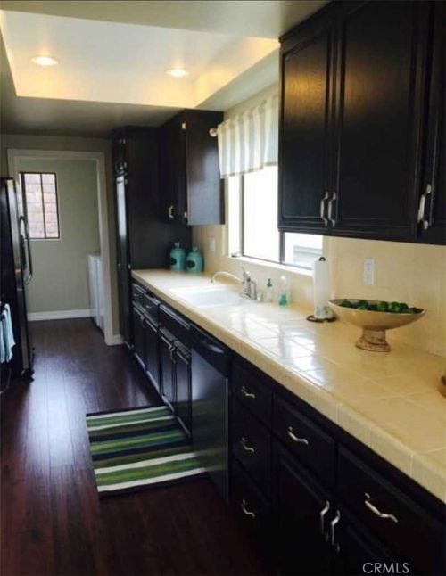 304-356 Virginia Street, El Segundo, CA, 90245 | Card Image