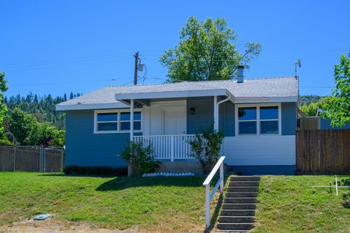 248 2nd Ave, Lewiston, CA, 96052-9504 | Card Image