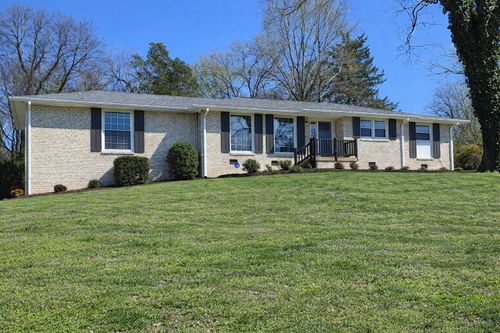 742 Currey Rd, Nashville, TN, 37217-2370 | Card Image