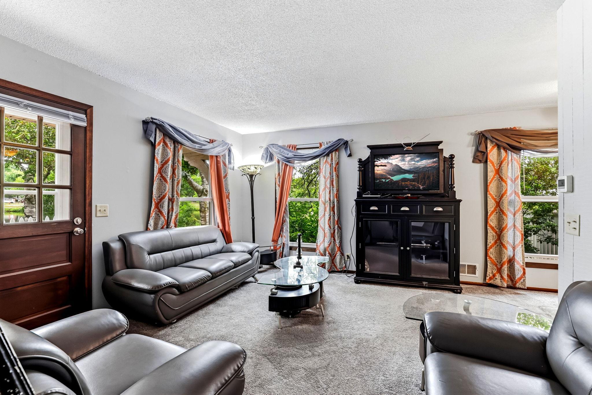 Residential in Oakdale 4