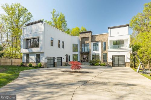 10405 Boswell Ln, POTOMAC, MD, 20854-6301 | Card Image