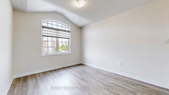 1145 Dragonfly Ave, House attached with 3 bedrooms, 3 bathrooms and 1 parking in Pickering ON | Image 36