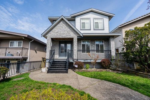 3795 Union St, Burnaby, BC, V5C2W2 | Card Image