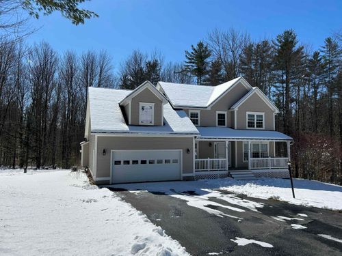 43 Mansfield Dr, Jericho, VT, 05465-2041 | Card Image