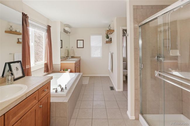 Bedroom with ensuite full bath | Image 24