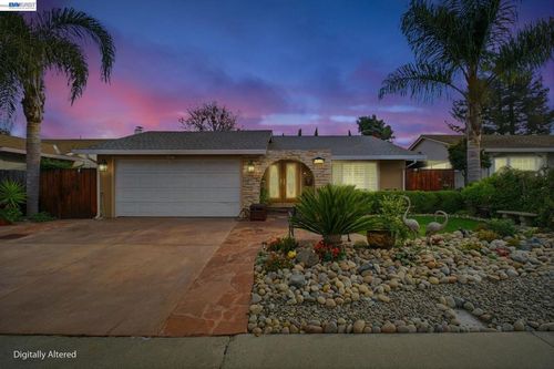 3020 San Andreas Dr, Union City, CA, 94587-2851 | Card Image