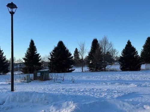 524 E Jackson Ave, Fall Creek, WI, 54742-2632 | Card Image