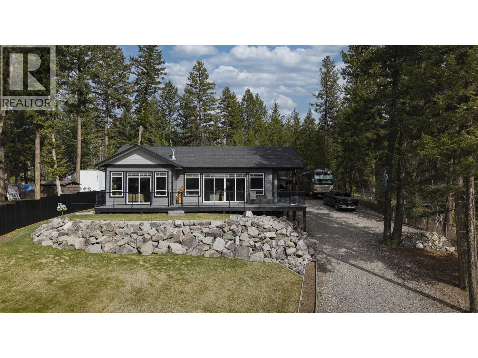 Residential in Lac La Hache 5