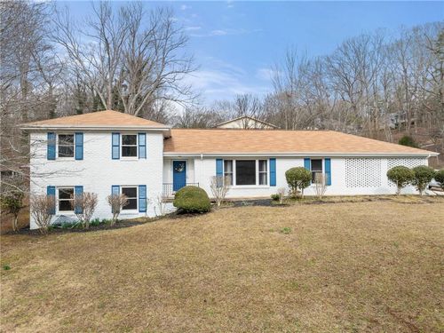 1002 Dixon Dr, Gainesville, GA, 30501-2918 | Card Image