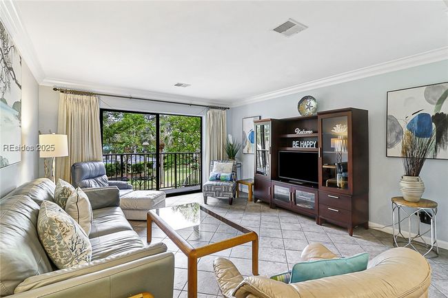 APT-54 - 26 S Forest Beach Dr, Condo with 2 bedrooms, 3 bathrooms and null parking in Hilton Head Island SC | Image 14