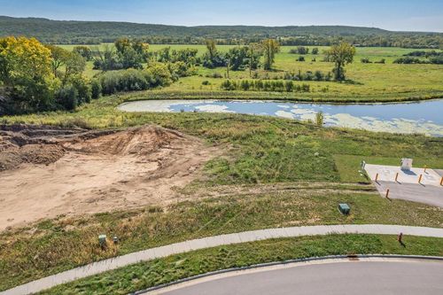 202 Roosevelt St, BARABOO, WI, 53913 | Card Image