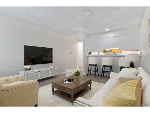 apt-106-2707 Valmont Rd, Boulder, CO, 80304-2932 | Card Image