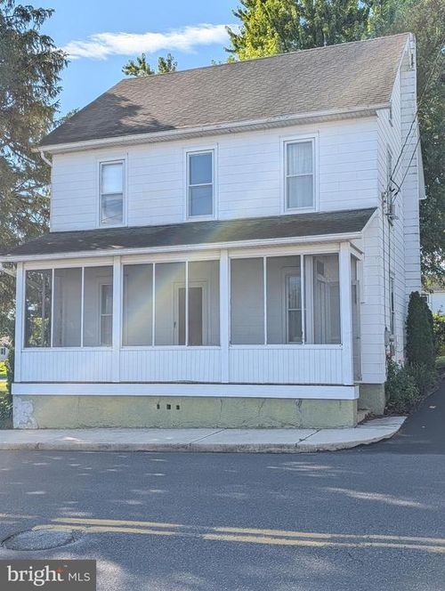 201 Main St, Biglerville, PA, 17307-8602 | Card Image