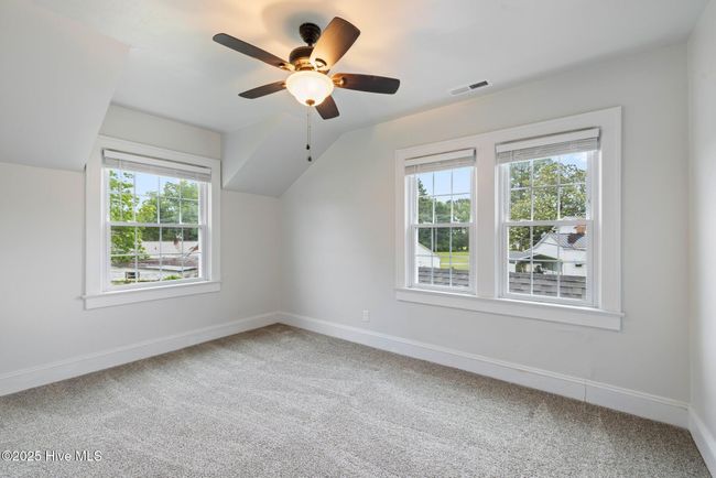 9137 Nc Highway 35, House other with 3 bedrooms, 2 bathrooms and 4 parking in Pendleton NC | Image 20